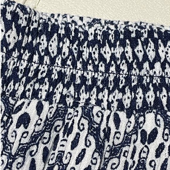 Alya Blue Geo-print Striped Column Skirt size Medium - Picture 6 of 7